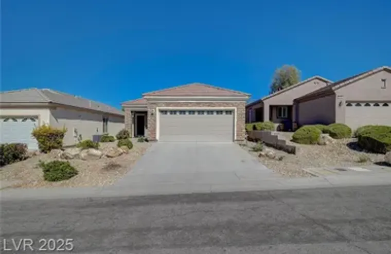 2496 SERENE MOON DR, HENDERSON, NV, 8904..., Henderson, NV 89044
