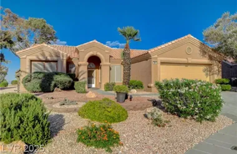 1904 HOT OAK RIDGE ST, LAS VEGAS, NV, 89..., Las Vegas, NV 89134