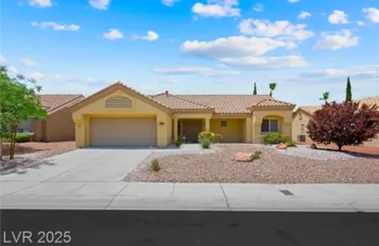 2517 DESERT SANDS DR, LAS VEGAS, NV, 891..., Las Vegas, NV 89134