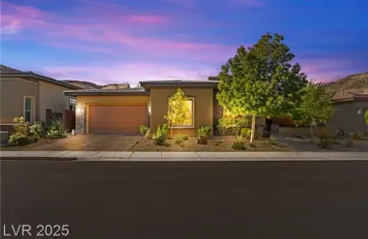 6810 SILVER CRESCENT ST, LAS VEGAS, NV, ..., Las Vegas, NV 89148