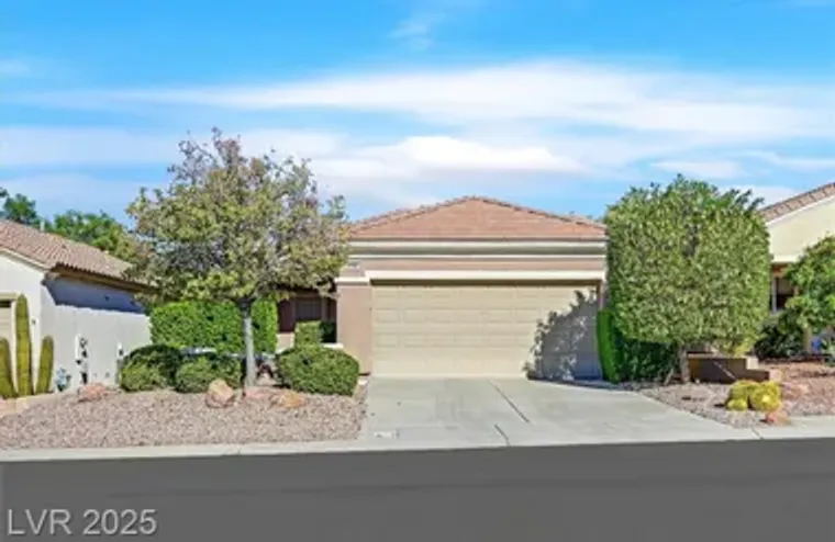 2790 MEADOW PARK AVE, HENDERSON, NV, 890..., Henderson, NV 89052