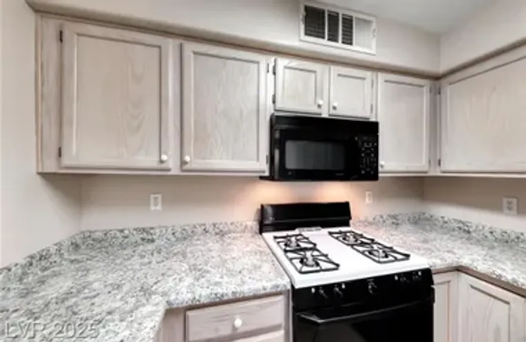 3425 E RUSSELL RD 147, LAS VEGAS, NV, 89..., Las Vegas, NV 89120