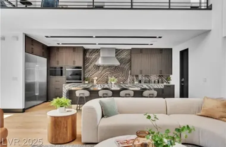 16 CANYON SHORES PL, HENDERSON, NV, 8901..., Henderson, NV 89011