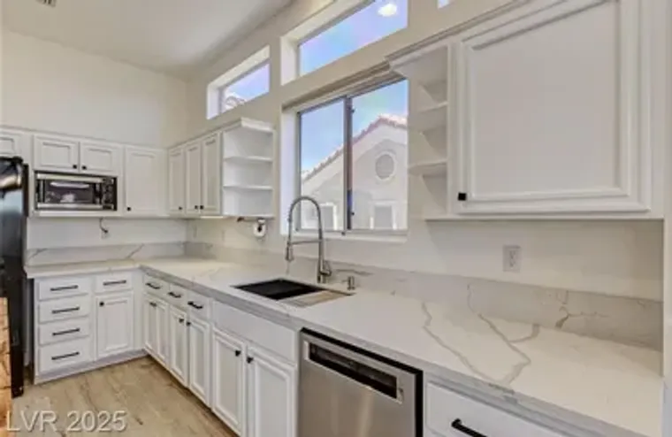 10725 MISSION LAKES AVE, LAS VEGAS, NV, ..., Las Vegas, NV 89134