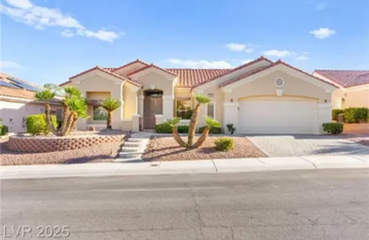 3004 DARBY FALLS DR, LAS VEGAS, NV, 8913..., Las Vegas, NV 89134