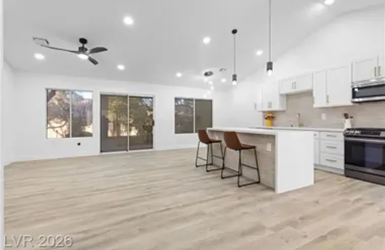 9512 EAGLE VALLEY DR, LAS VEGAS, NV, 891..., Las Vegas, NV 89134