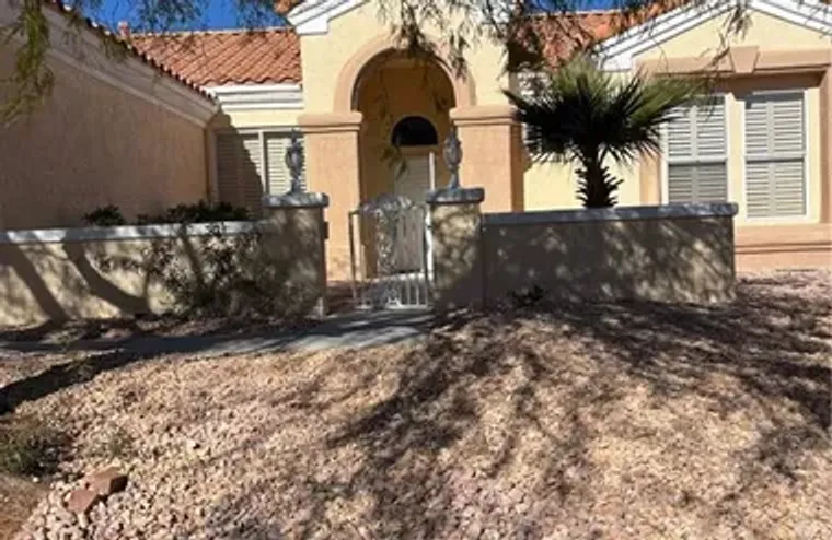 10800 MISSION LAKES AVE, LAS VEGAS, NV, ..., Las Vegas, NV 89134