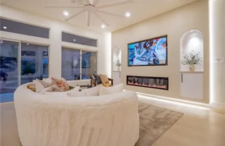 2413 ROCKFORD ST, LAS VEGAS, NV, 89134, Las Vegas, NV 89134