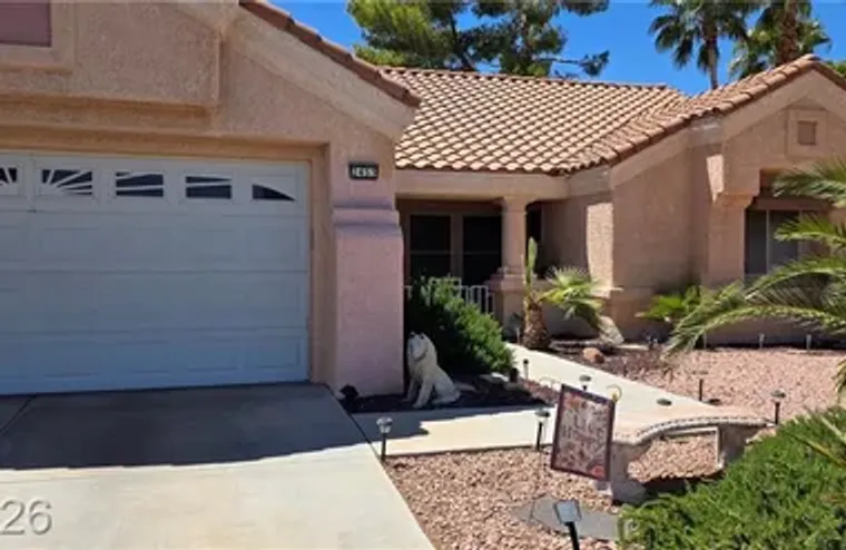 2453 DESERT SANDS DR, LAS VEGAS, NV, 891..., Las Vegas, NV 89134