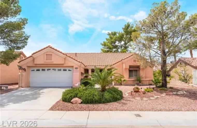 2453 DESERT SANDS DR, LAS VEGAS, NV, 891..., Las Vegas, NV 89134