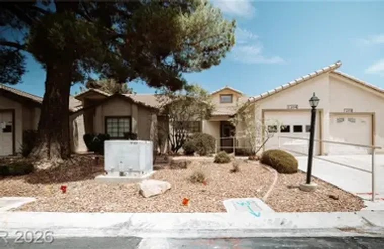 5204 LAS CRUCES DR, LAS VEGAS, NV, 89130, Las Vegas, NV 89130