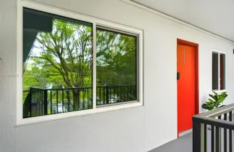 1301 SW 134TH WAY 313B, PEMBROKE PINES, ..., Pembroke Pines, FL 33027