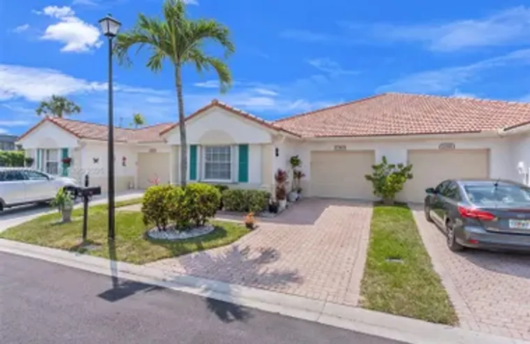 15465 LAKE MAGNOLIA PL, DELRAY BEACH, FL..., Delray Beach, FL 33484