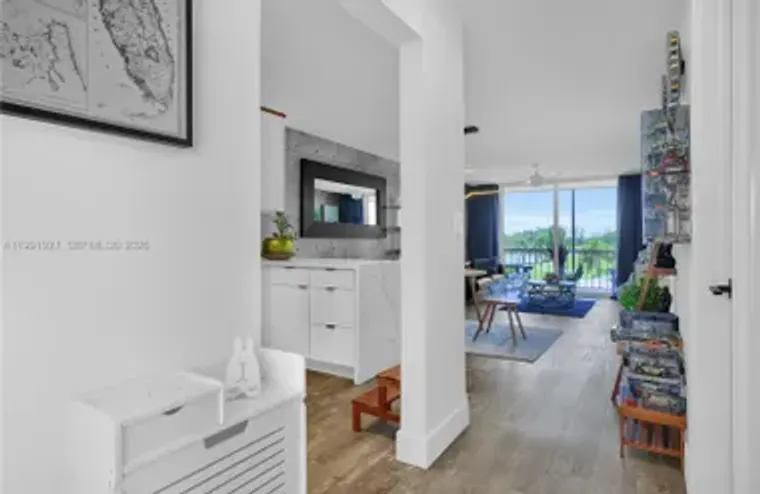 8900 WASHINGTON BLVD 320, PEMBROKE PINES..., Pembroke Pines, FL 33025