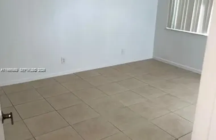 8940 S HOLLYBROOK BLVD 306, PEMBROKE PIN..., Pembroke Pines, FL 33025