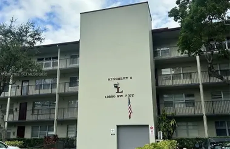 13250 SW 7TH CT 114L, PEMBROKE PINES, FL..., Pembroke Pines, FL 33027