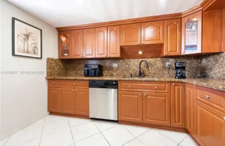 4975 E SABAL PALM BLVD 309, TAMARAC, FL,..., Tamarac, FL 33319