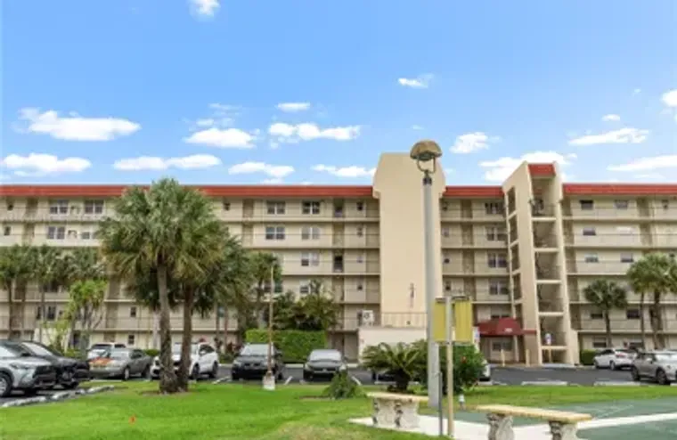 3959 VIA POINCIANA 605 605, LAKE WORTH, ..., Lake Worth, FL 33467