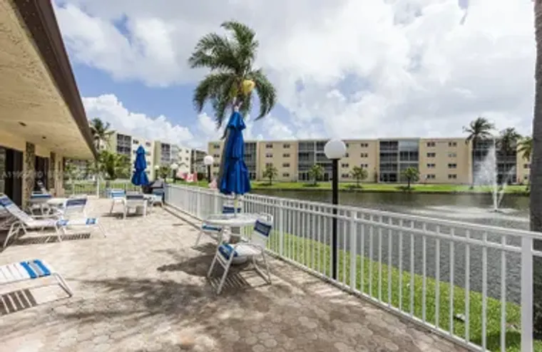 414 SE 10TH ST 102, DANIA BEACH, FL, 330..., Dania Beach, FL 33004