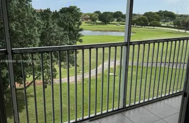 13550 SW 6TH CT 409A, PEMBROKE PINES, FL..., Pembroke Pines, FL 33027