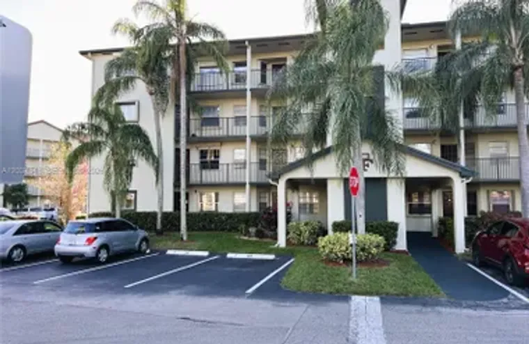 1300 SW 130TH AVE 101F, PEMBROKE PINES, ..., Pembroke Pines, FL 33027
