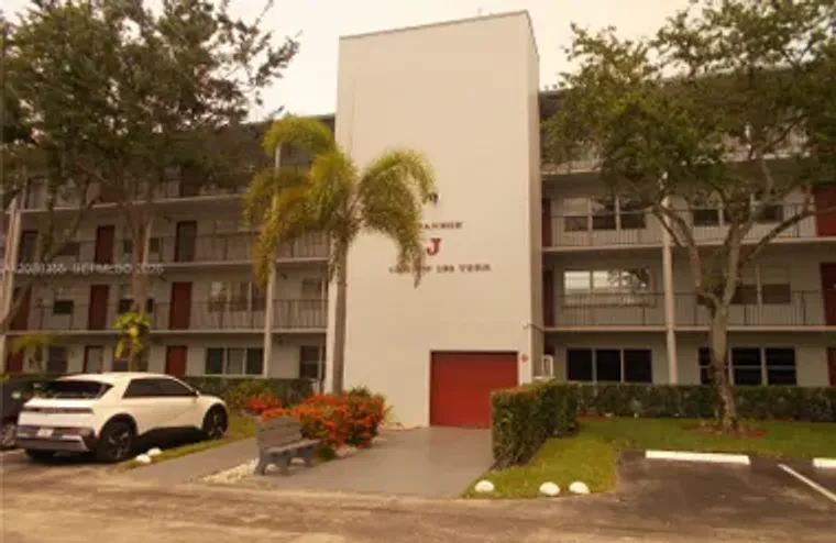 1301 SW 135TH TER 309J, PEMBROKE PINES, ..., Pembroke Pines, FL 33027
