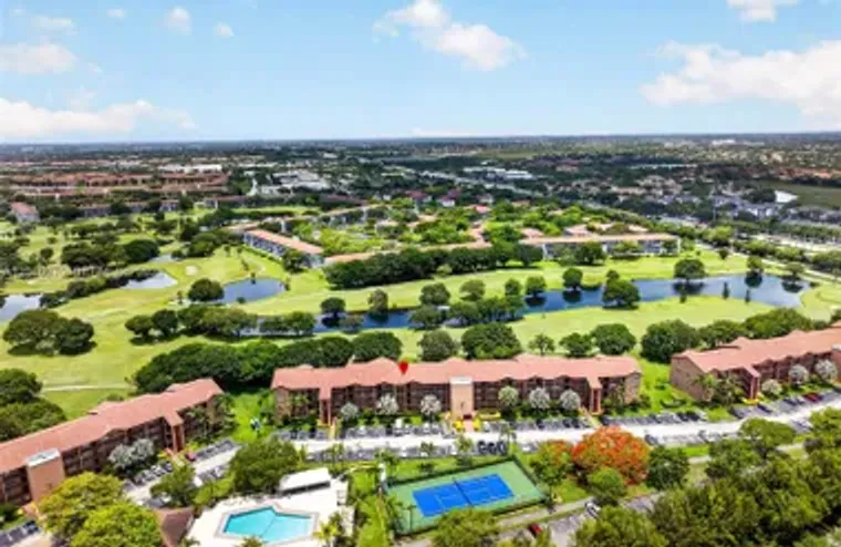 300 SW 130TH TER 206B, PEMBROKE PINES, F..., Pembroke Pines, FL 33027
