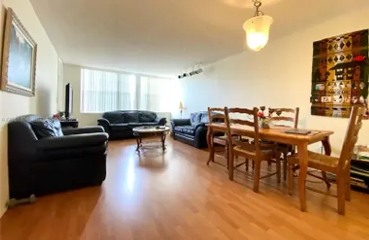 1300 SAINT CHARLES PL 420, PEMBROKE PINE..., Pembroke Pines, FL 33026