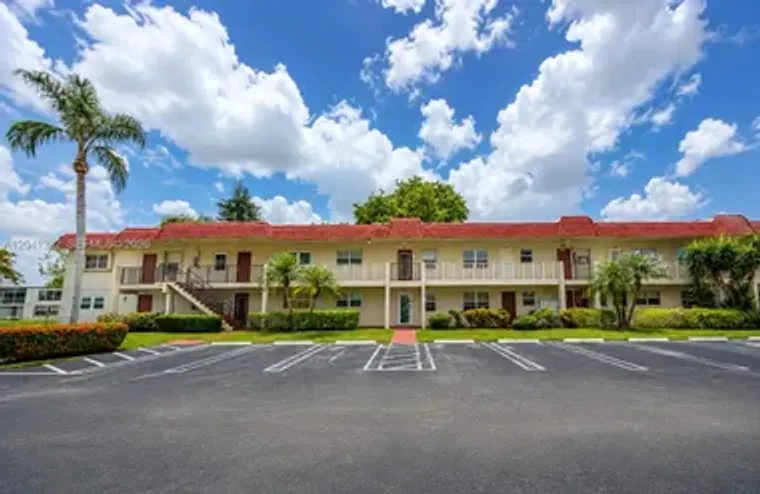 20 ABBEY LN 101, DELRAY BEACH, FL, 33446, Delray Beach, FL 33446