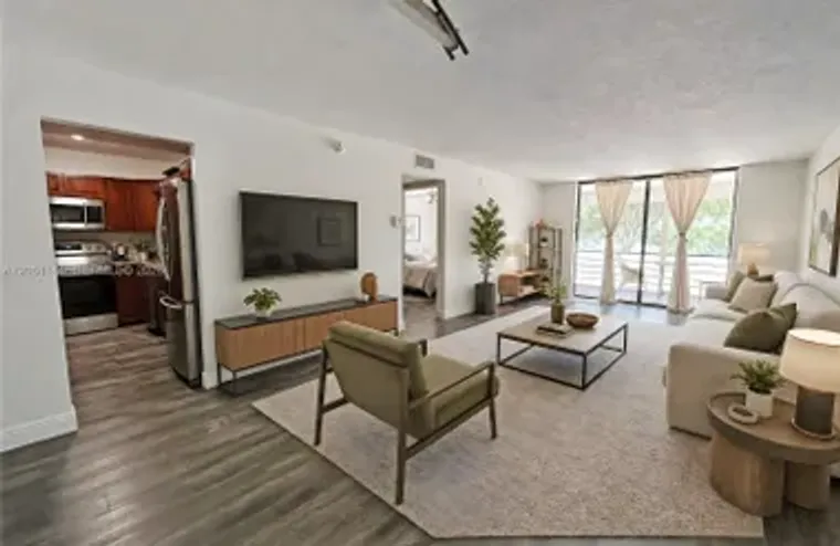 1400 SAINT CHARLES PL 217, PEMBROKE PINE..., Pembroke Pines, FL 33026