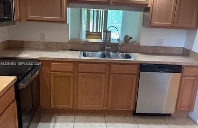 100 SW 130TH TER 308C, PEMBROKE PINES, F..., Pembroke Pines, FL 33027