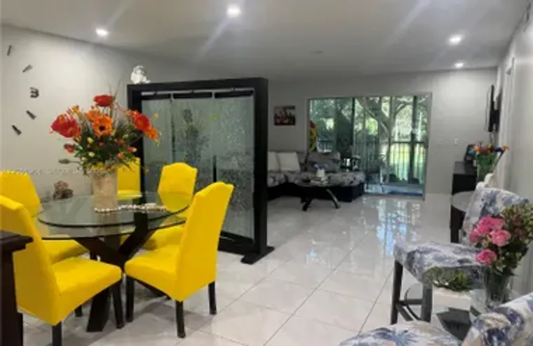 1011 SW 125TH AVE 207M, PEMBROKE PINES, ..., Pembroke Pines, FL 33027