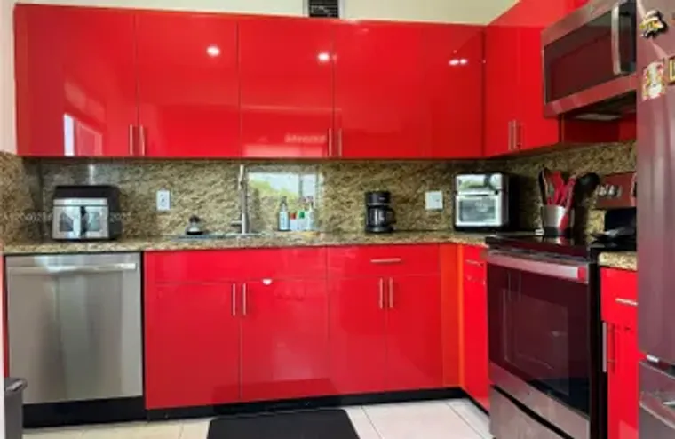 13255 SW 7TH CT 401D, PEMBROKE PINES, FL..., Pembroke Pines, FL 33027