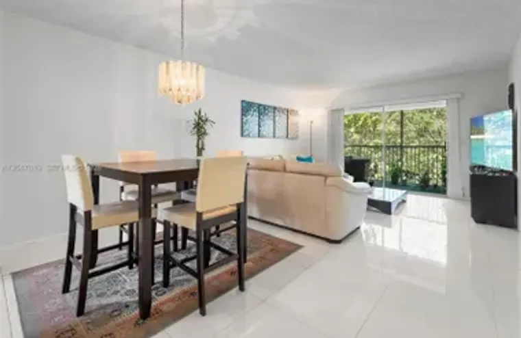 1251 SW 125TH AVE 402T, PEMBROKE PINES, ..., Pembroke Pines, FL 33027