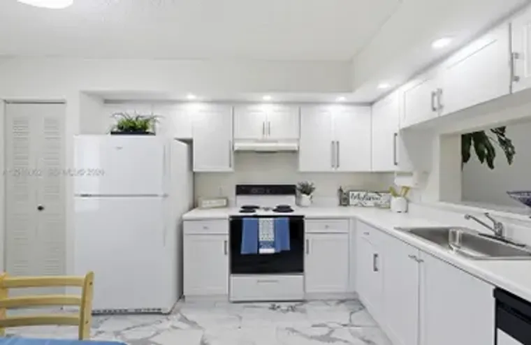 1200 SW 137TH AVE 308E, PEMBROKE PINES, ..., Pembroke Pines, FL 33027