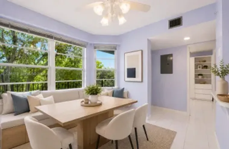 12500 SW 5TH CT 311M, PEMBROKE PINES, FL..., Pembroke Pines, FL 33027