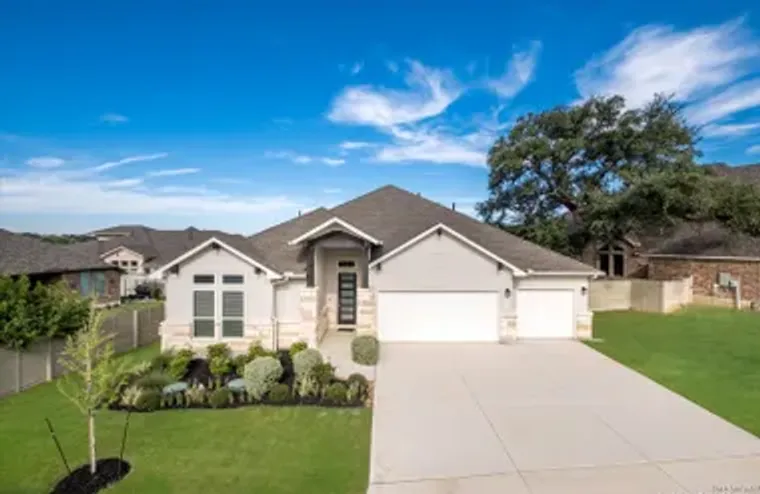 445 CHINKAPIN TRL, NEW BRAUNFELS, TX, 78..., New Braunfels, TX 78132