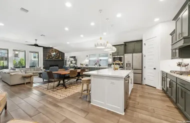 576 TOBACCO PASS, NEW BRAUNFELS, TX, 781..., New Braunfels, TX 78132