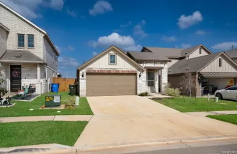 2026 FLAMETREE AVE, NEW BRAUNFELS, TX, 7..., New Braunfels, TX 78132