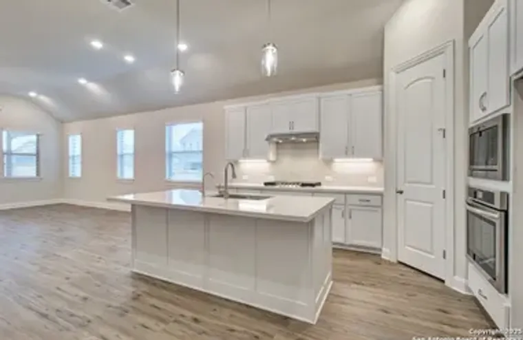 2031 STEPHANIE AVE, NEW BRAUNFELS, TX, 7..., New Braunfels, TX 78132