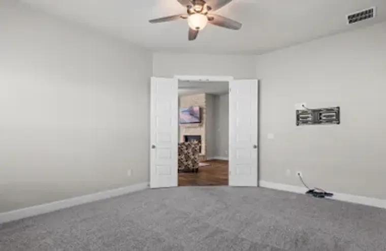 557 TOBACCO PASS, NEWBRAUNFE, TX, 78132, Newbraunfe, TX 78132