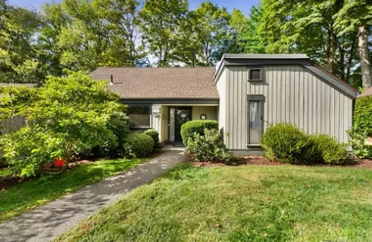 920 HERITAGE VLG B, SOUTHBURY, CT, 06488, Southbury, CT 06488