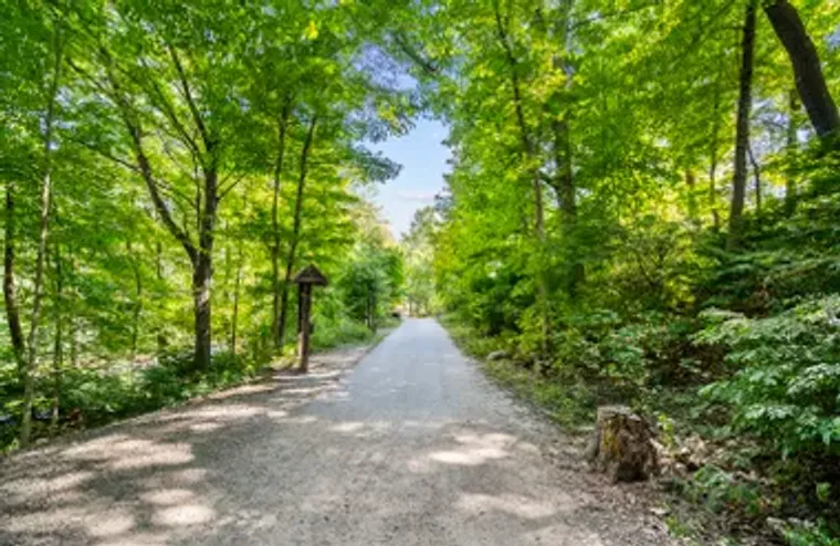 17 RAINBOW DR, TRUMBULL, CT, 06611, Trumbull, CT 06611