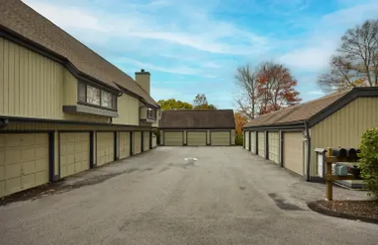 916 HERITAGE VLG A, SOUTHBURY, CT, 06488, Southbury, CT 06488