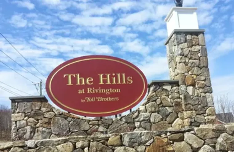 1 RIVINGTON WAY UNIT 201, DANBURY, CT, 0..., Danbury, CT 06810