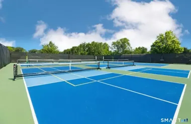 117 COUNTRY CLUB DR 117, OXFORD, CT, 064..., Oxford, CT 06478