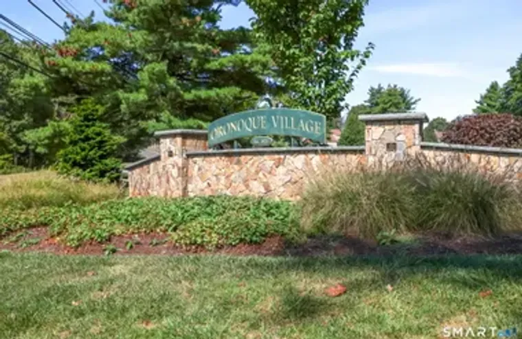 488 COMMANCHE LN, STRATFORD, CT, 06614, Stratford, CT 06614