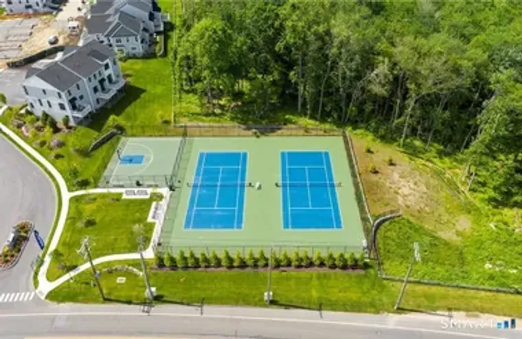 82 WINDING RIDGE WAY 82, DANBURY, CT, 06..., Danbury, CT 06810
