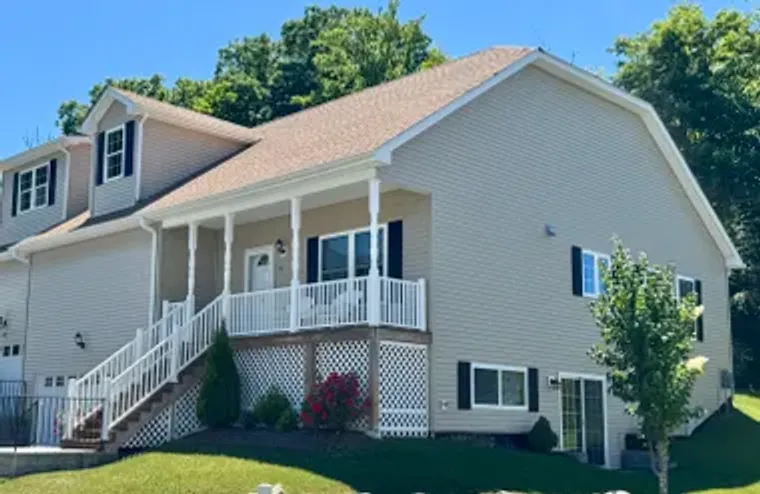 197 OAK MEADOW LN 197, TORRINGTON, CT, 0..., Torrington, CT 06790