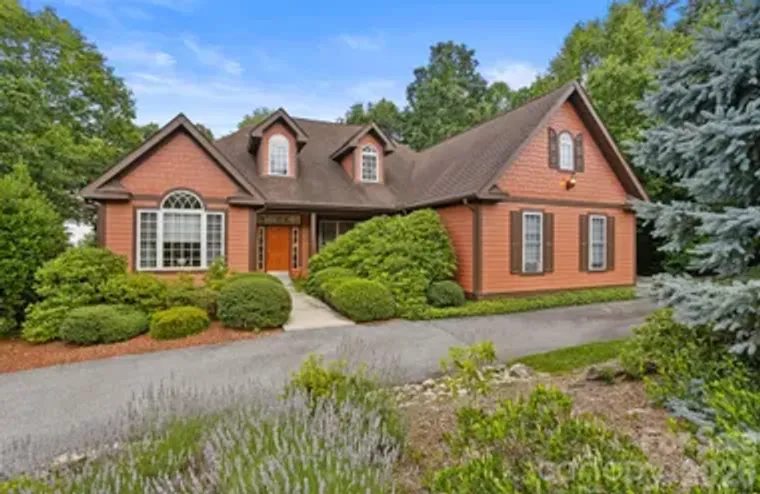 100 CRESTGROVE DR, FLAT ROCK, NC, 28731, Flat Rock, NC 28731